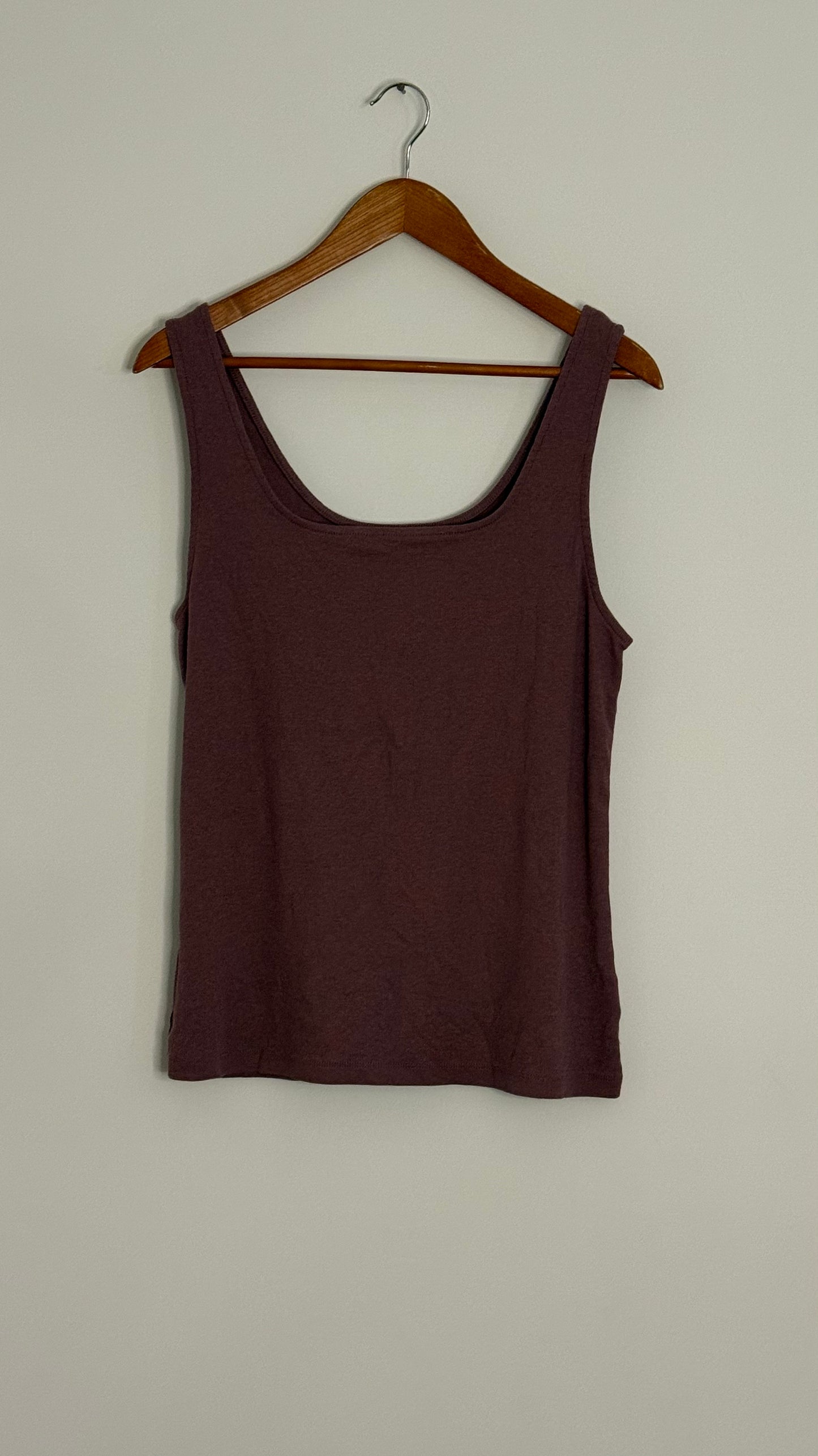tank top brown
