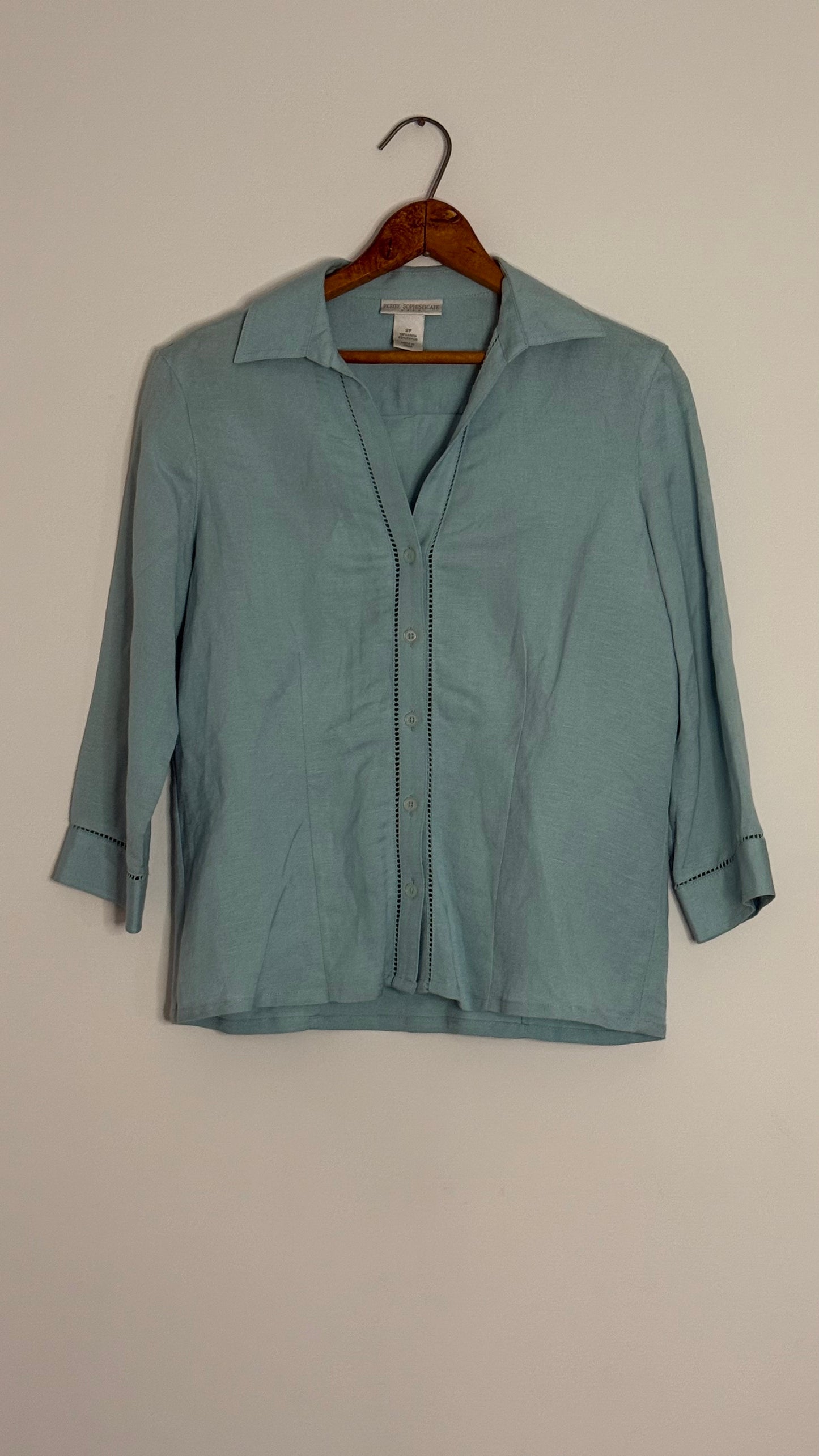 petite sophisticate l/s aqua linen button up