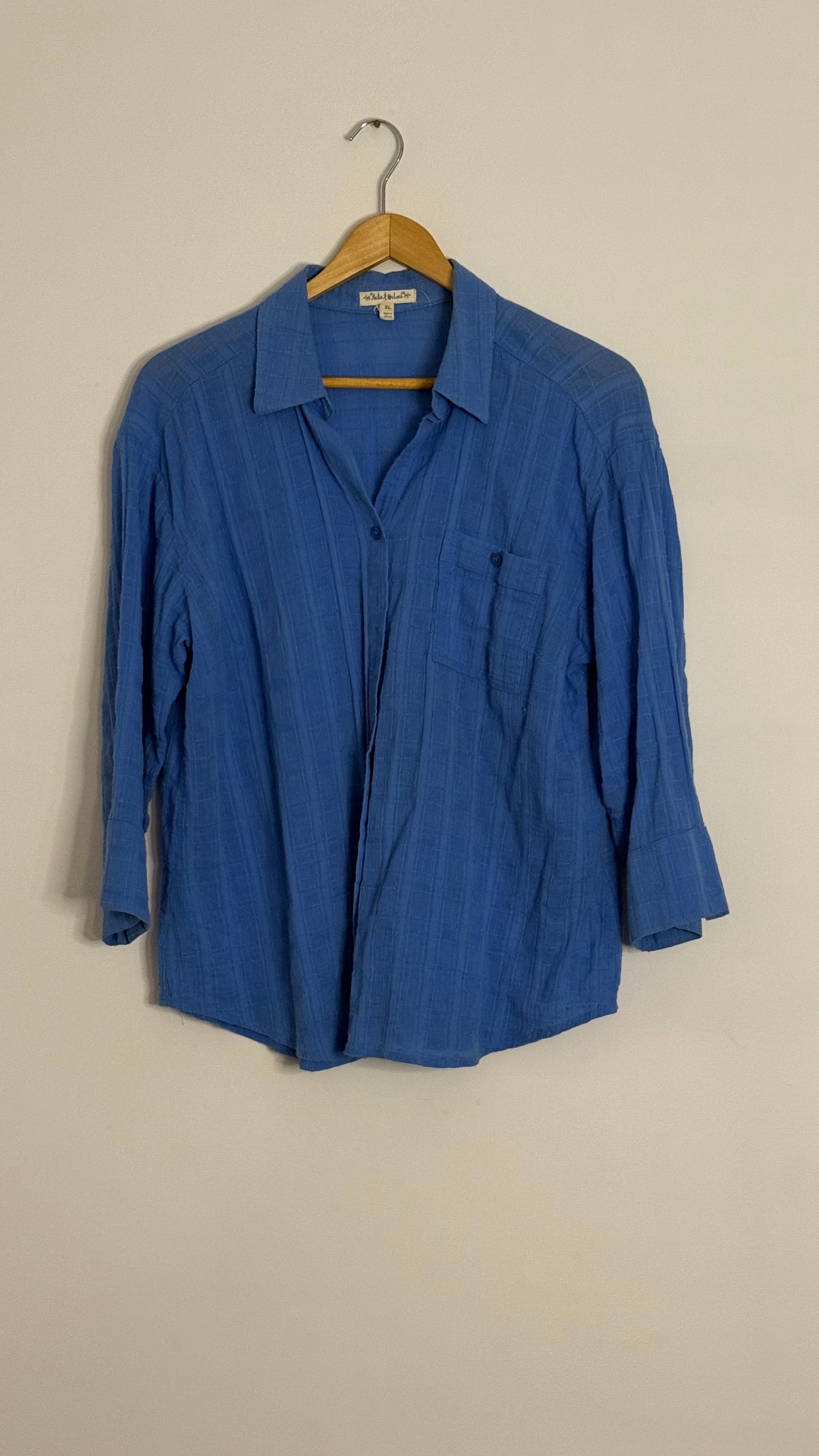 l/s button up blue w/ square woven pattern
