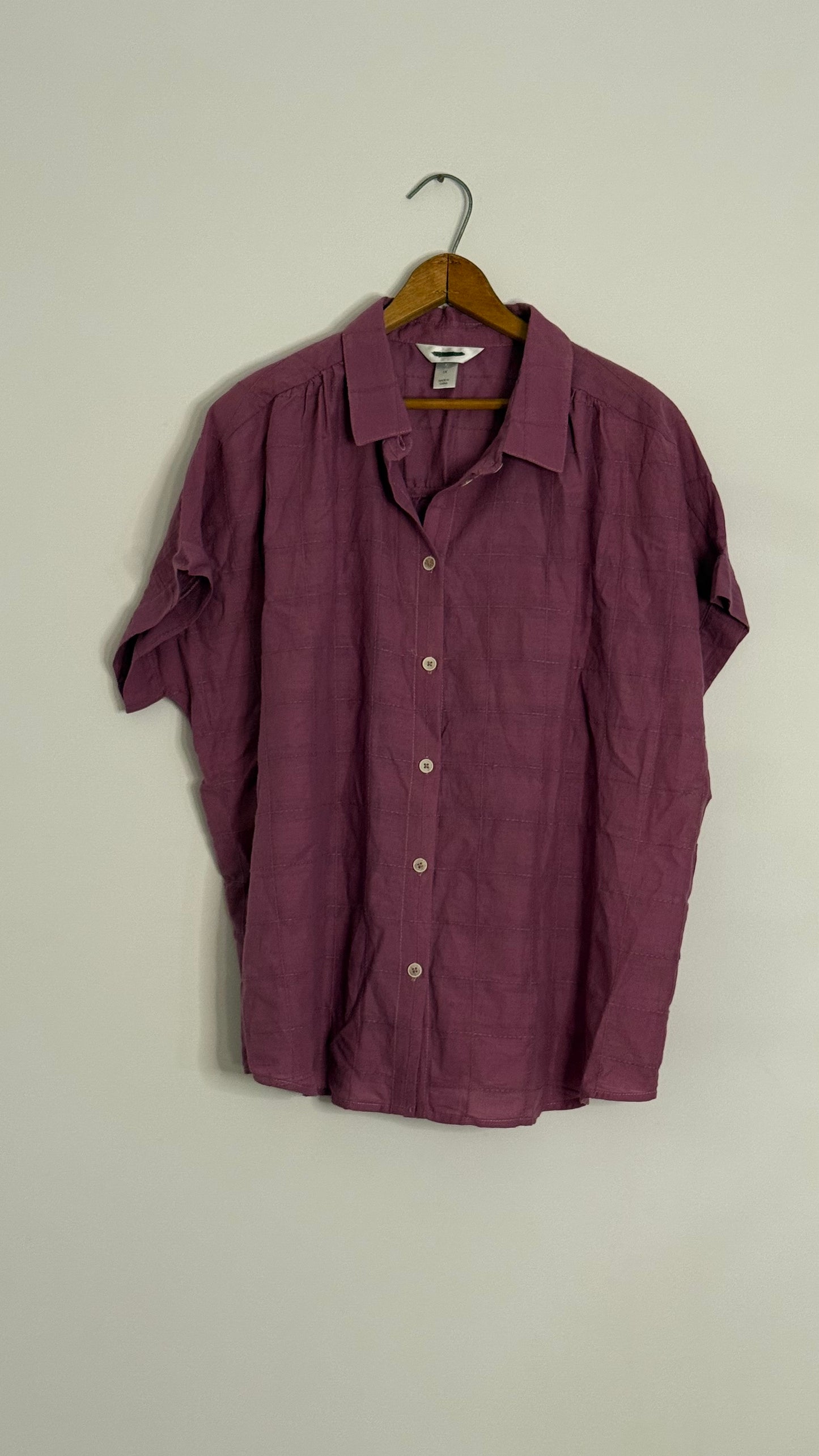purple s/s button up square woven pattern