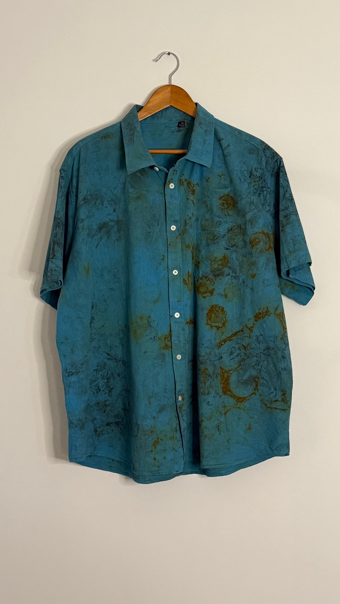 s/s blue cotton woven button up