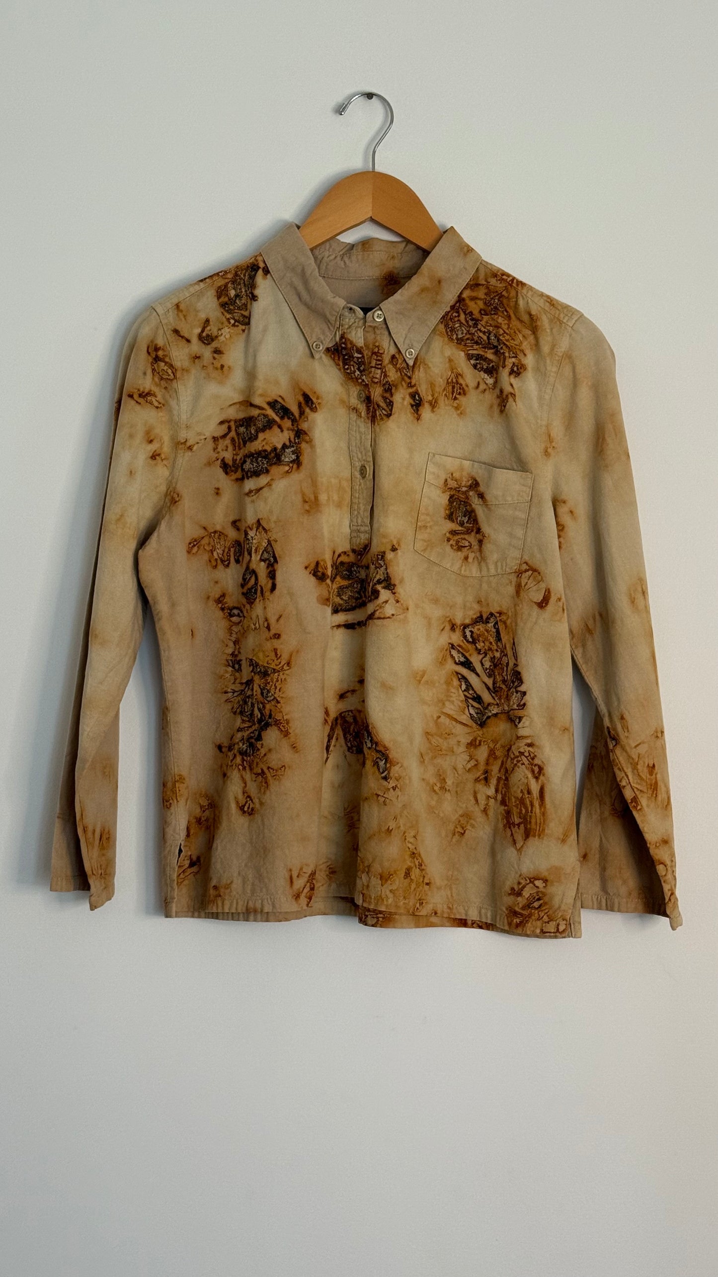 gap l/s tan collared 1/2 button pullover