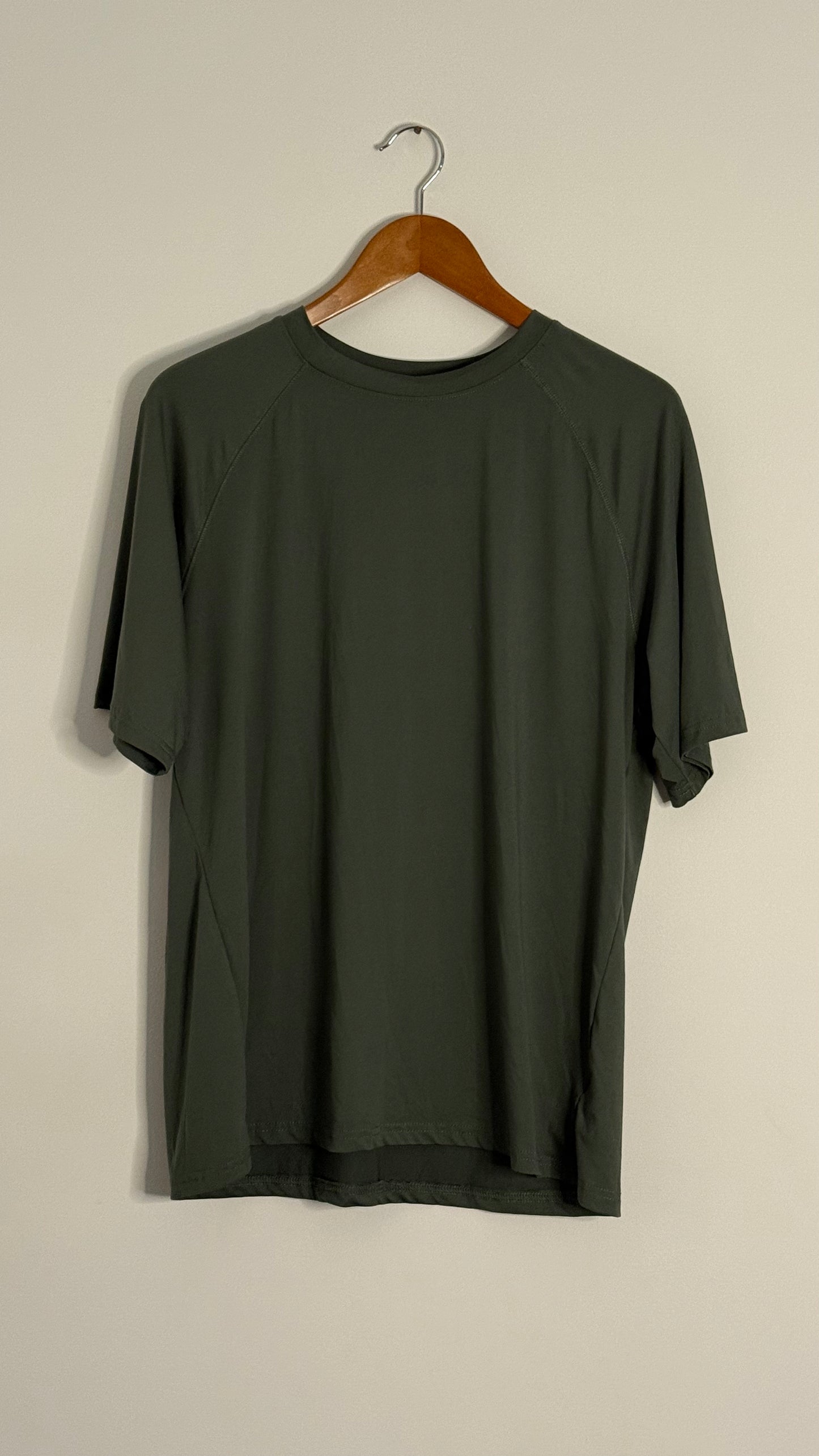 glacier s/s forest green tshirt workout material